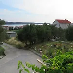 דירה Family-friendly With Swimming Pool Barbat, Rab - 4988 Barbat na Rabu
