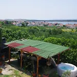 דירה Family-friendly With Swimming Pool Barbat, Rab - 4988 *